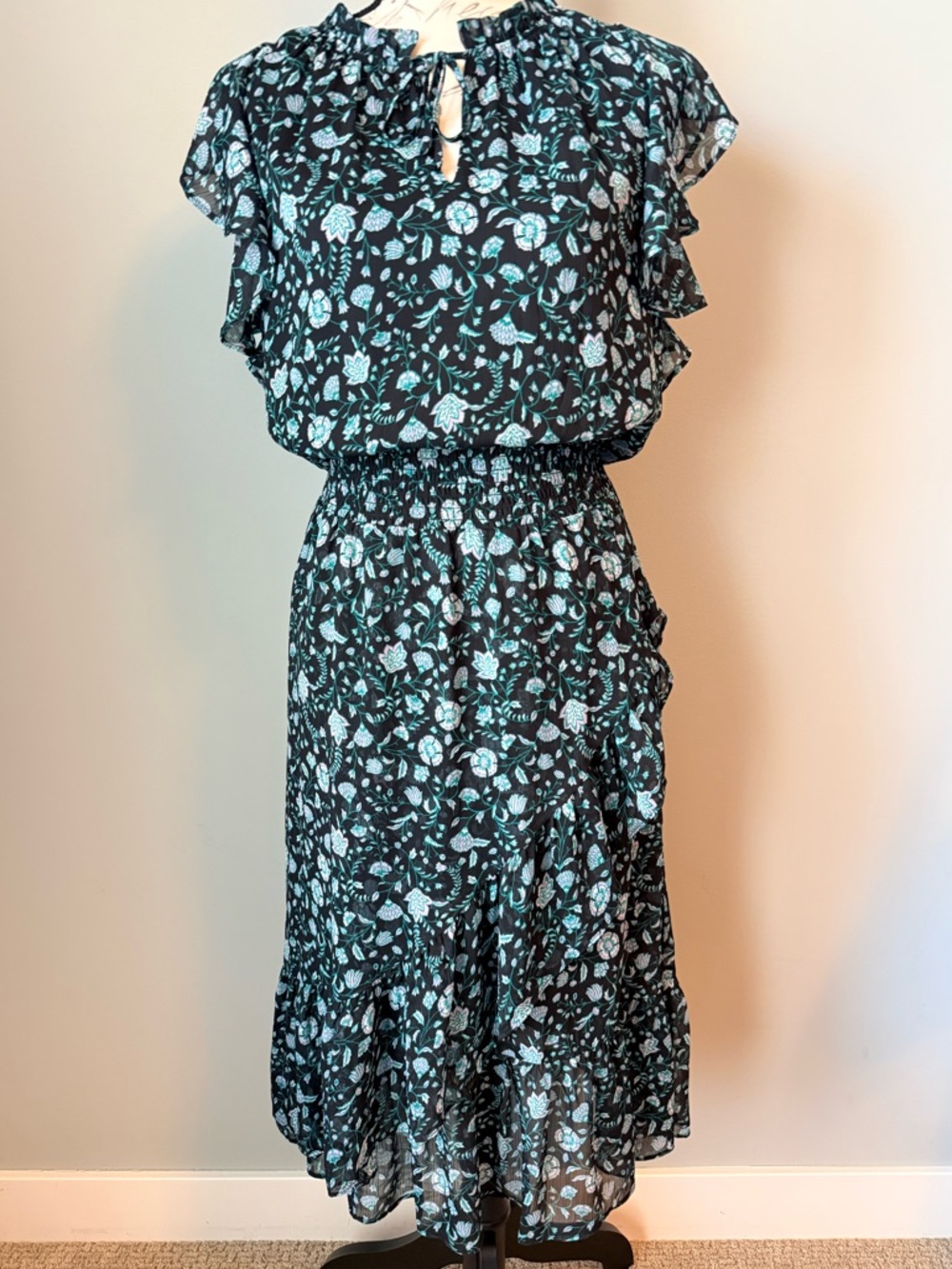 Draper James Floral Ruffle Sleeve Midi Dress Blue Black Cinched Waist Boho Small